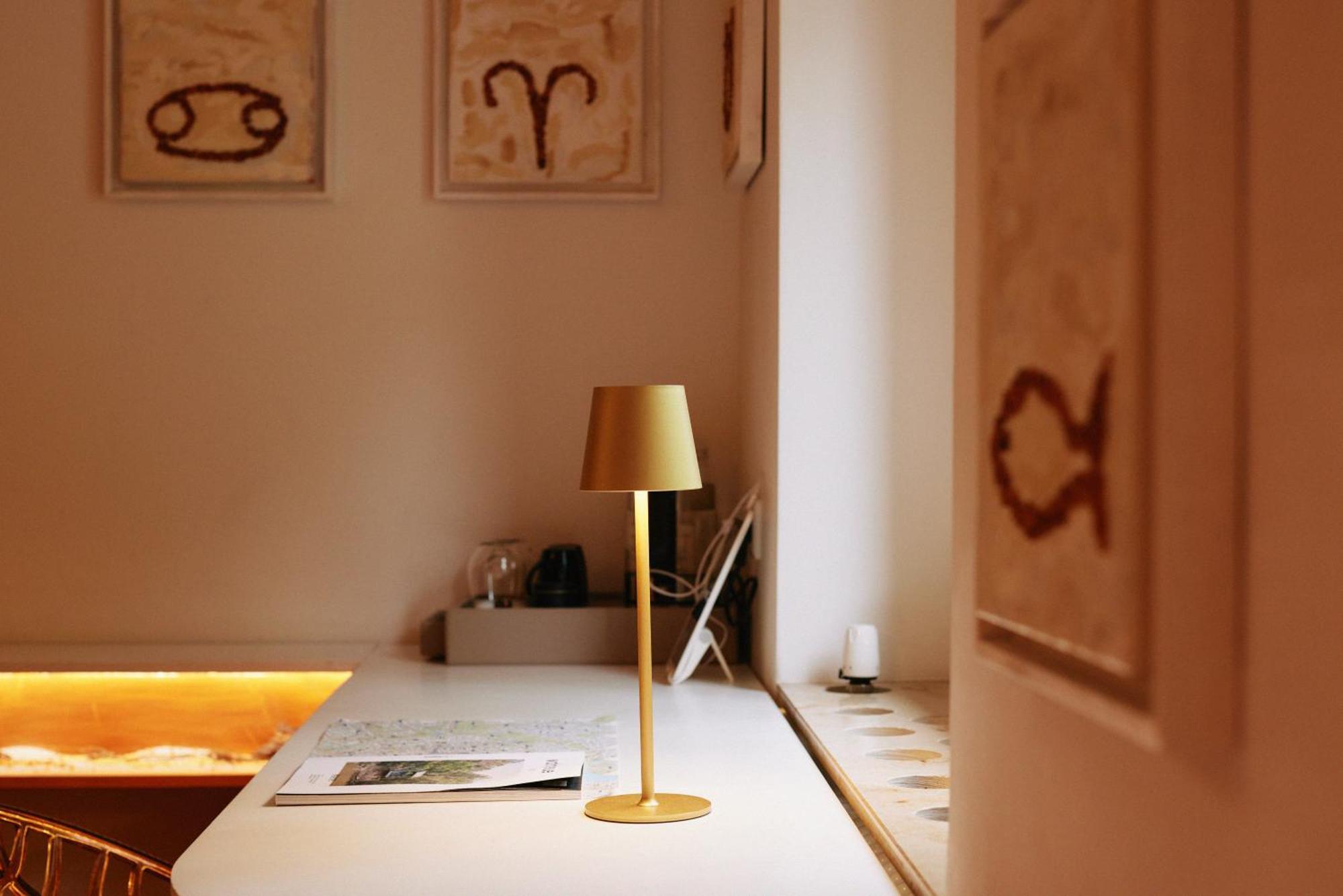 18Arts Hotel - Living In A Gallery! Koln Bagian luar foto