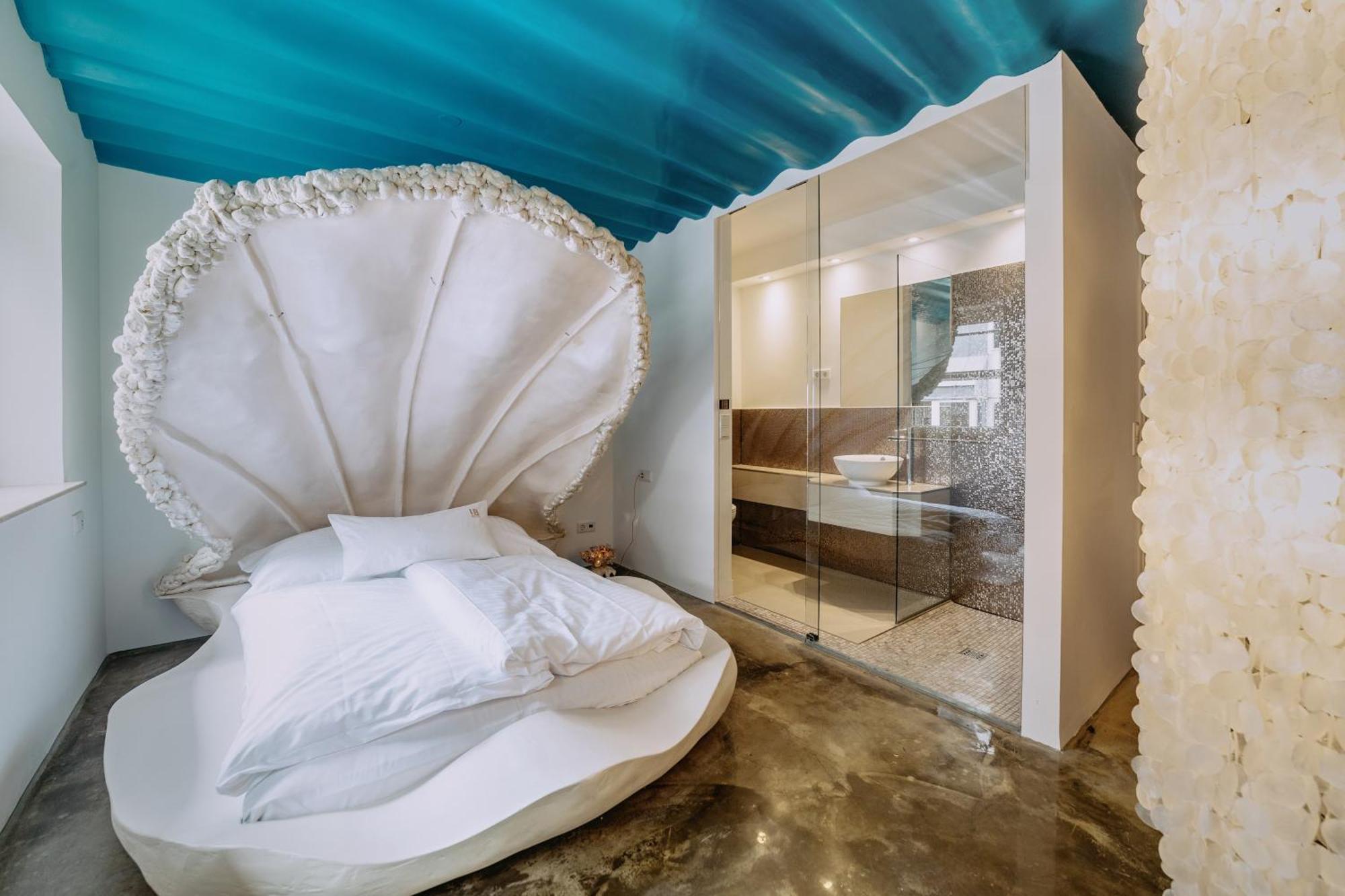 18Arts Hotel - Living In A Gallery! Koln Bagian luar foto