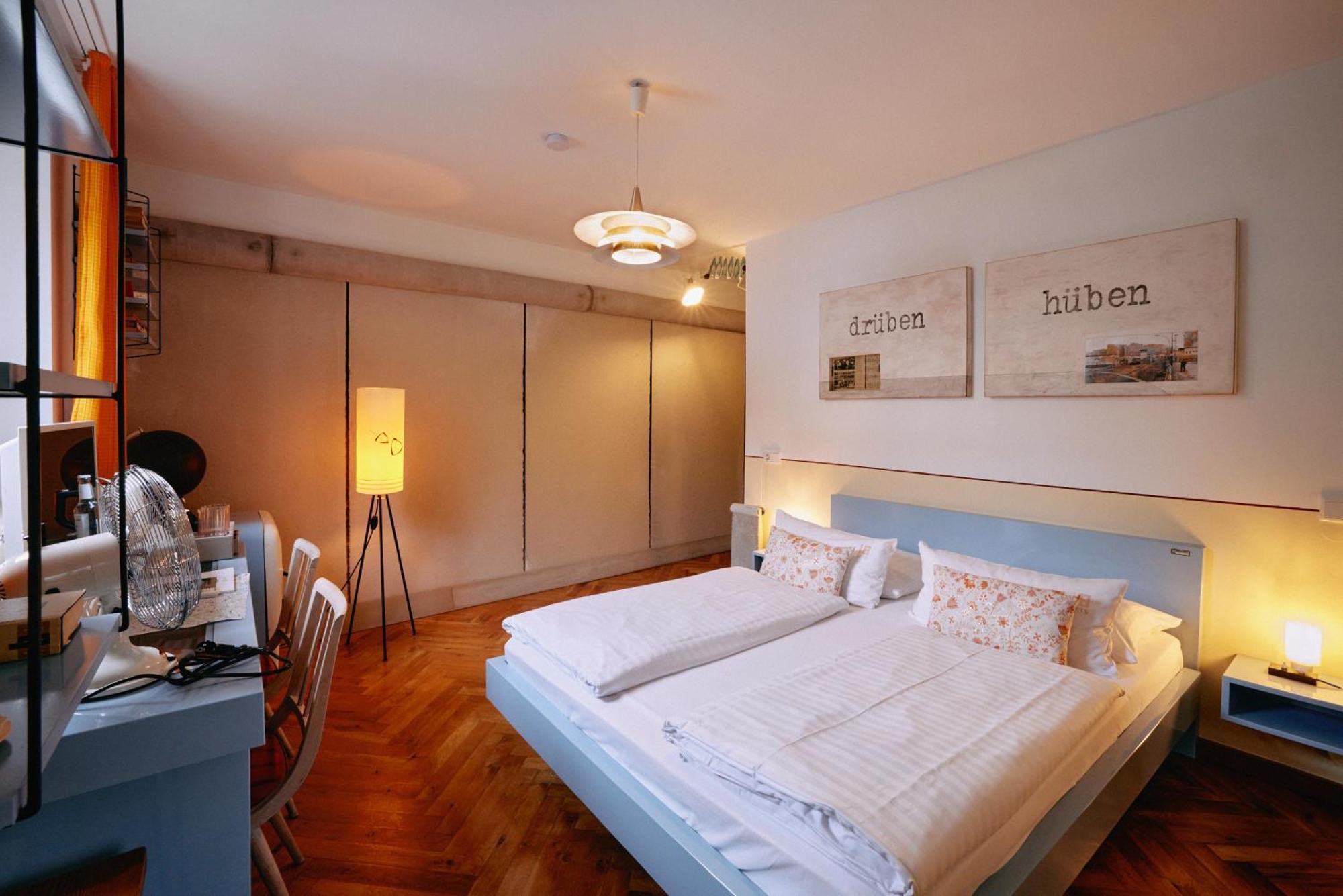 18Arts Hotel - Living In A Gallery! Koln Bagian luar foto